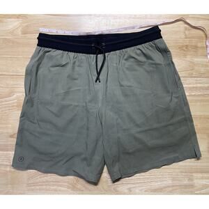 Tenere Premium Green Running Sport Shorts 7in Inseam Size Large Men’s